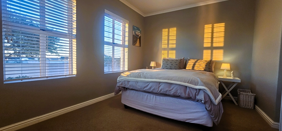 4 Bedroom Property for Sale in Myburgh Park Western Cape